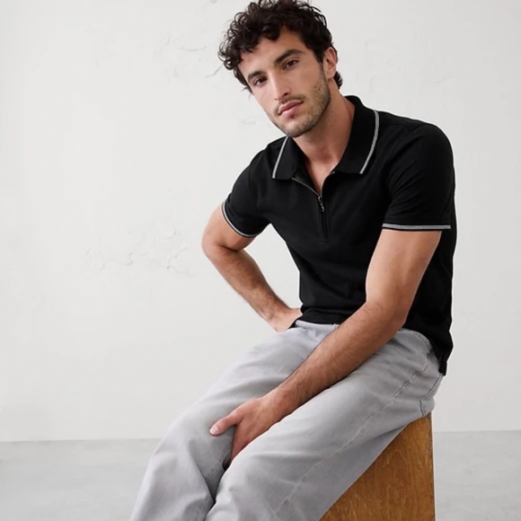 NWT Banana Republic Factory Mens Black Zip Placket Polo Size Medium - Picture 1 of 7